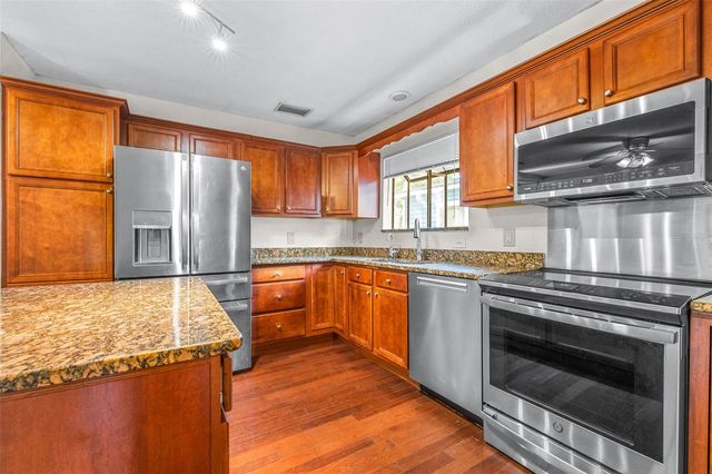 3415 W BARCELONA STREET, Tampa, FL 33629