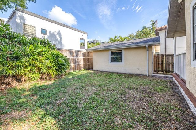 3415 W BARCELONA STREET, Tampa, FL 33629