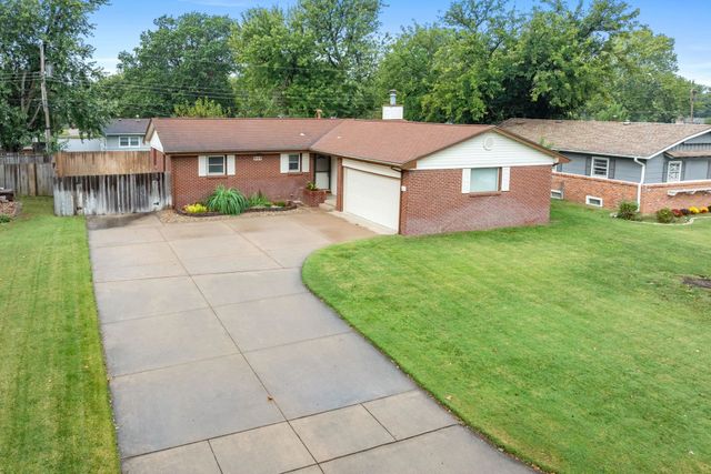 949 N Murray, Wichita, KS 67212