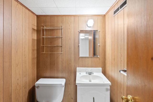 949 N Murray, Wichita, KS 67212