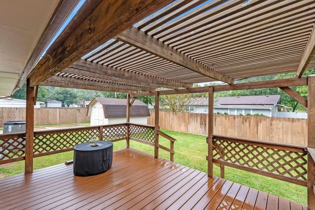 949 N Murray, Wichita, KS 67212