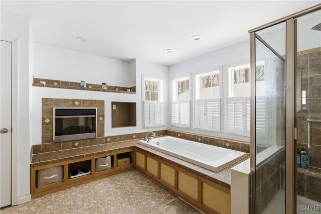 14 1st Avenue, Constantia, NY 13044