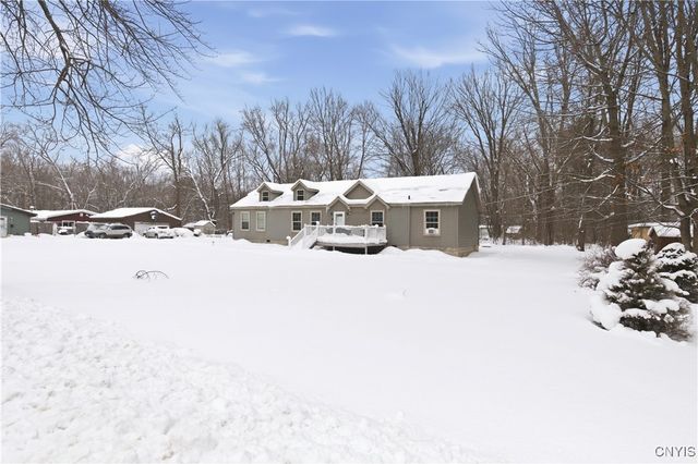 14 1st Avenue, Constantia, NY 13044