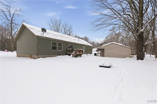 14 1st Avenue, Constantia, NY 13044