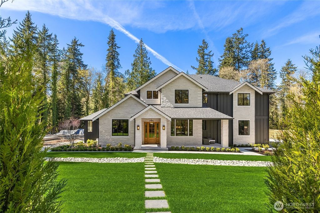 9473 Springwood Avenue NE, Bainbridge Island, WA 98110