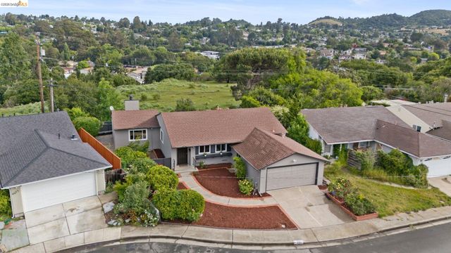 4681 Upland Dr, Richmond, CA 94803