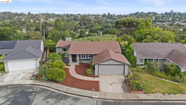 4681 Upland Dr, Richmond, CA 94803