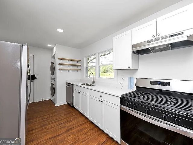 221 Napoleon Drive SW, Atlanta, GA 30314