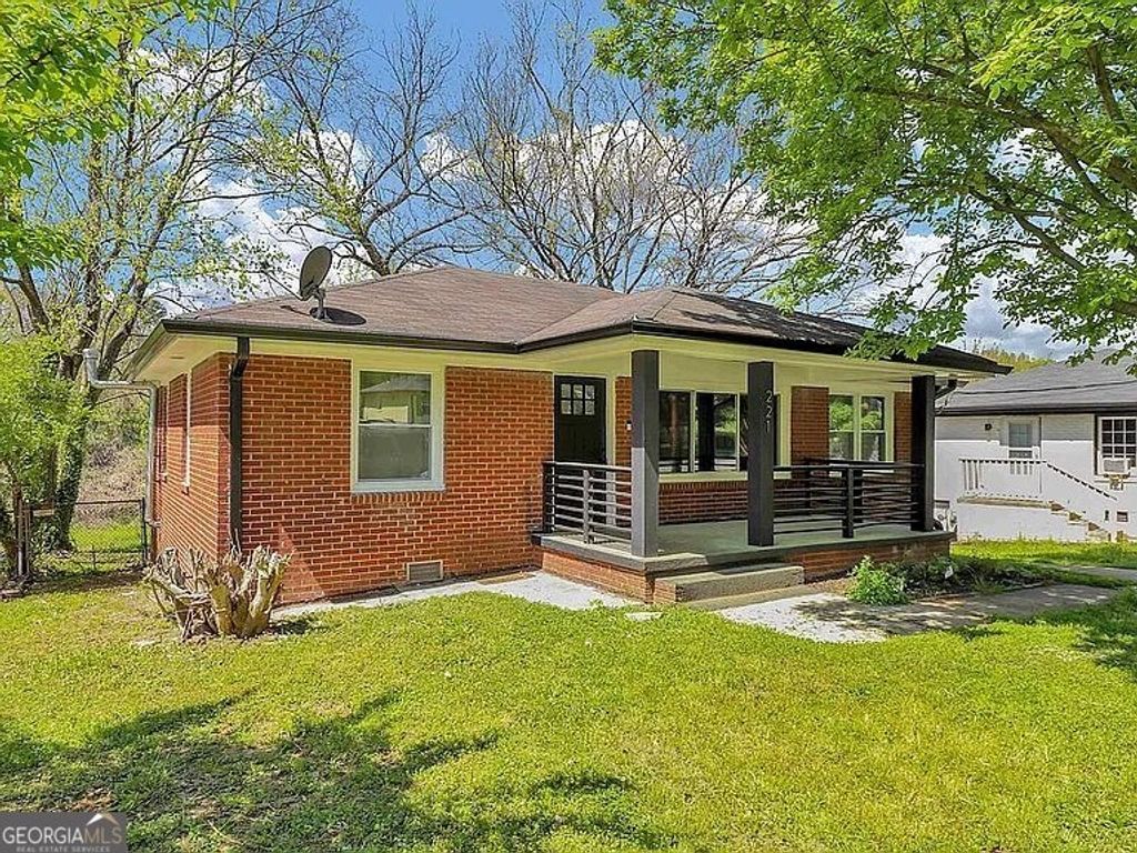 221 Napoleon Drive SW, Atlanta, GA 30314