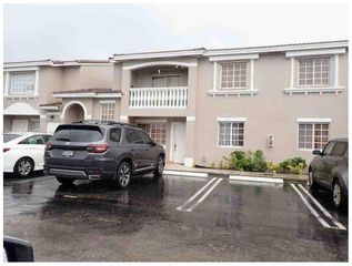 7281 NW 174th Ter 103, Hialeah, FL 33015