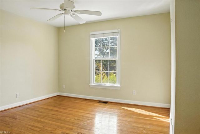 2205 Dinwiddie RD, Virginia Beach, VA 23455