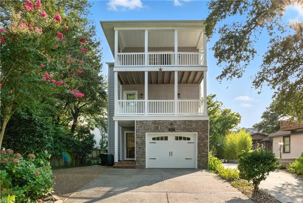 2205 Dinwiddie RD, Virginia Beach, VA 23455