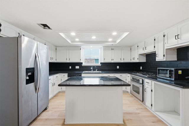 3835 Green Crest Drive, Houston, TX 77082