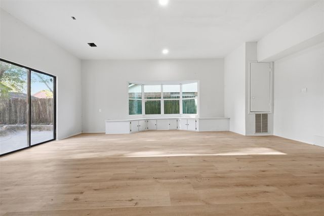 3835 Green Crest Drive, Houston, TX 77082