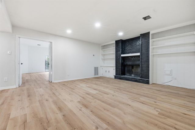 3835 Green Crest Drive, Houston, TX 77082