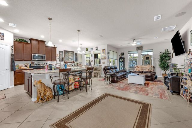 980 GLAZEBROOK LOOP, Orange City, FL 32763