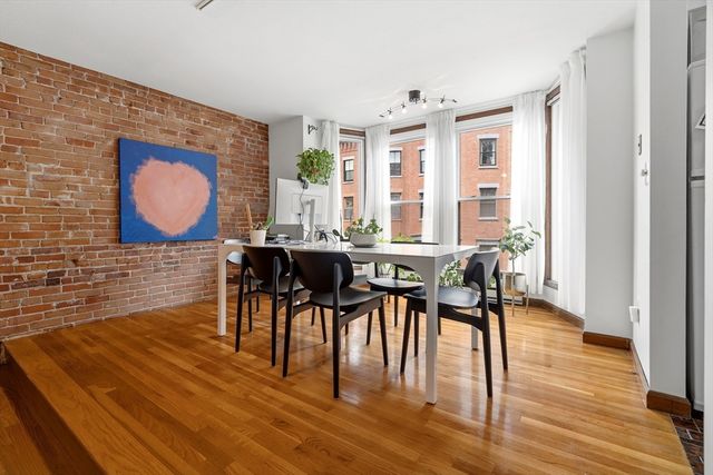 36 Hanson St, Boston, MA 02118