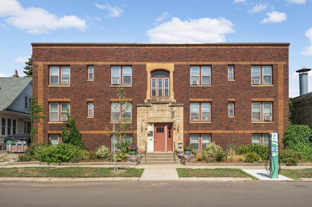 1171 Selby Avenue, Saint Paul, MN 55104 — exterior
