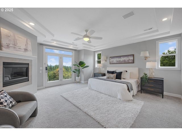 2350 Sw TURNER Rd, West Linn, OR 97068