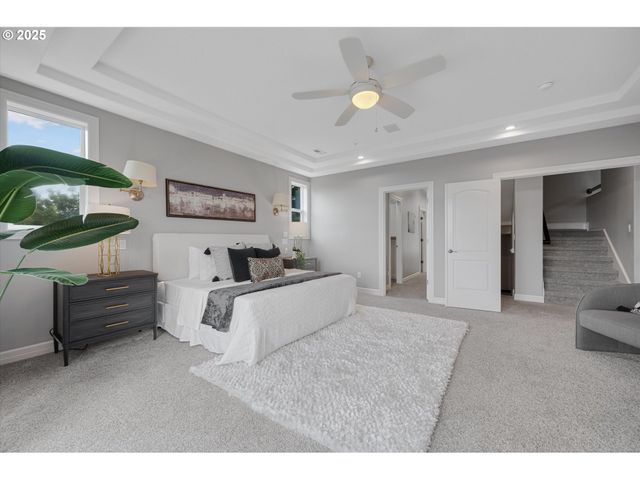 2350 Sw TURNER Rd, West Linn, OR 97068