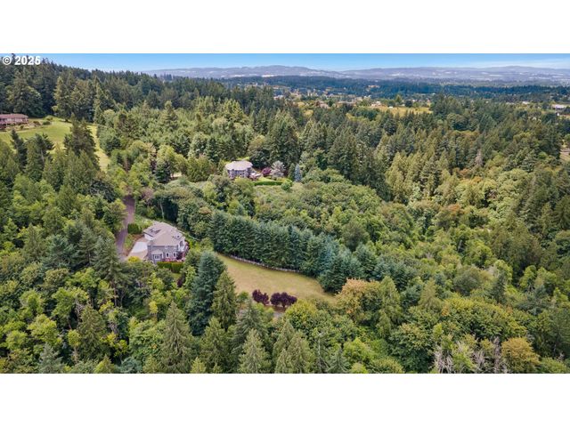 2350 Sw TURNER Rd, West Linn, OR 97068