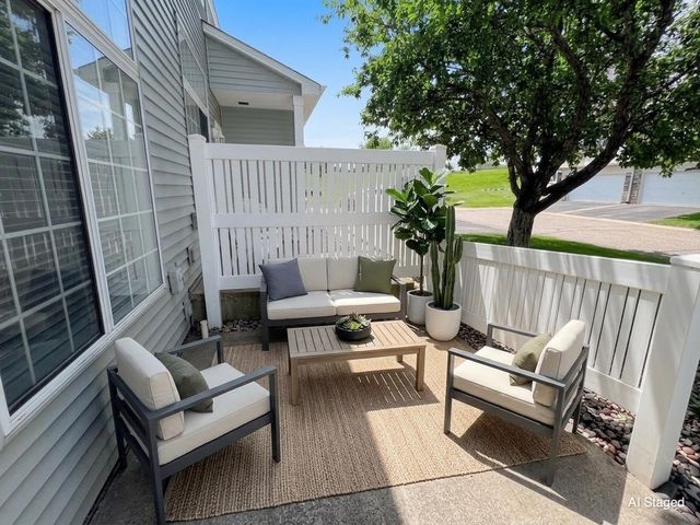 1836 Mockingbird Avenue, Shakopee, MN 55379