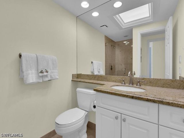 140 Seaview CT 206S, Marco Island, FL 34145