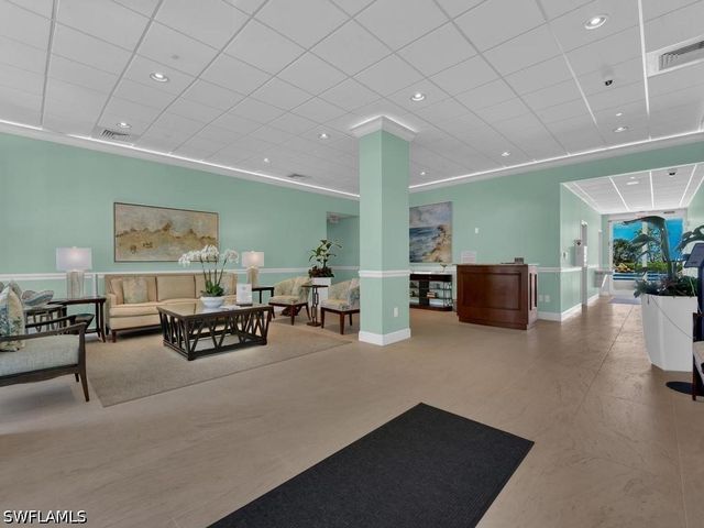 140 Seaview CT 206S, Marco Island, FL 34145