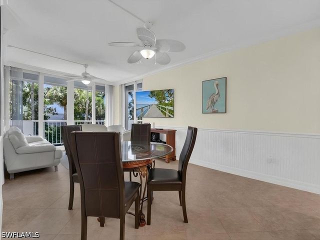 140 Seaview CT 206S, Marco Island, FL 34145