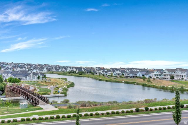 4765 W ISLA DAYBREAK RD, South Jordan, UT 84009
