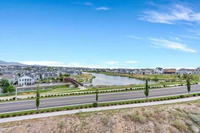 4765 W ISLA DAYBREAK RD, South Jordan, UT 84009