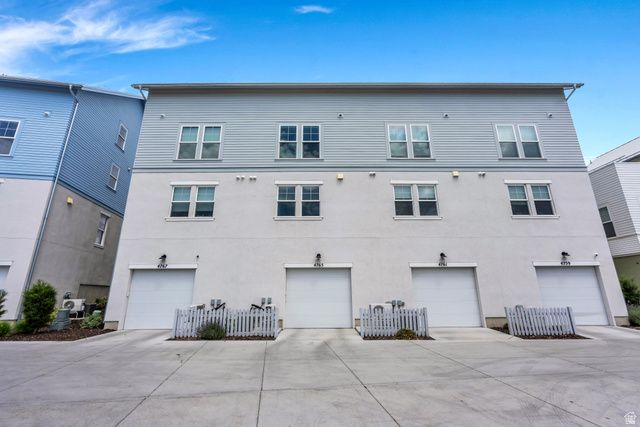 4765 W ISLA DAYBREAK RD, South Jordan, UT 84009