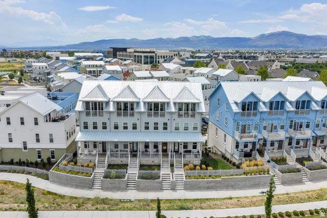 4765 W ISLA DAYBREAK RD, South Jordan, UT 84009