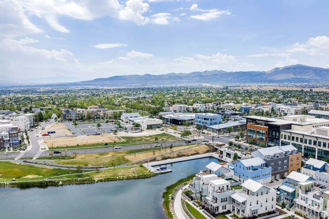 4765 W ISLA DAYBREAK RD, South Jordan, UT 84009