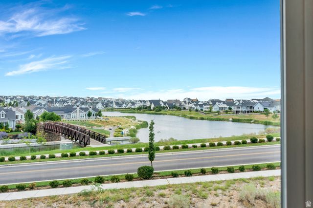 4765 W ISLA DAYBREAK RD, South Jordan, UT 84009