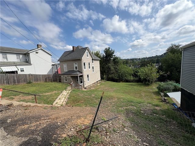 1730 Noble St 1726, Sharpsburg, PA 15215