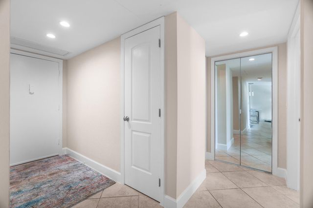 950 Ponce De Leon Road 403, Boca Raton, FL 33432