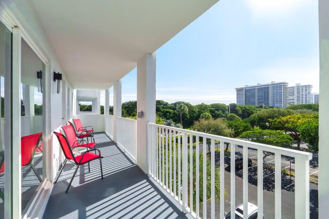 950 Ponce De Leon Road 403, Boca Raton, FL 33432