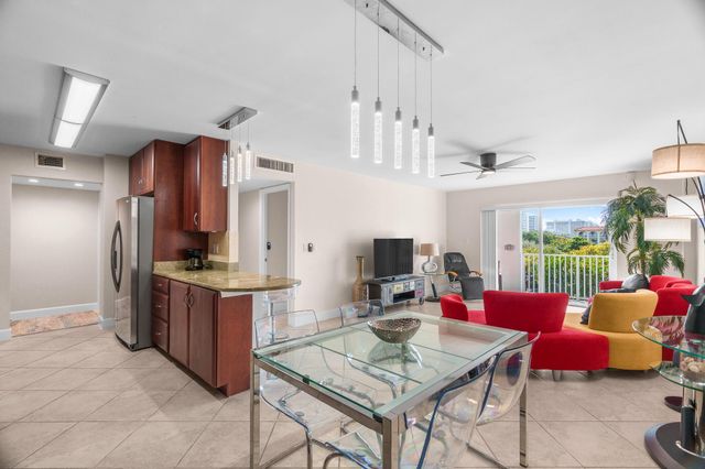 950 Ponce De Leon Road 403, Boca Raton, FL 33432