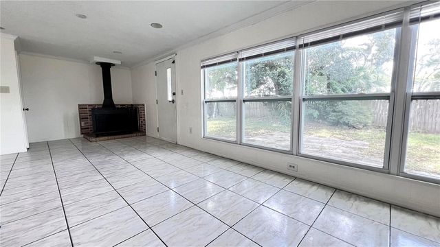 2421 LAURA PLACE, Orlando, FL 32803