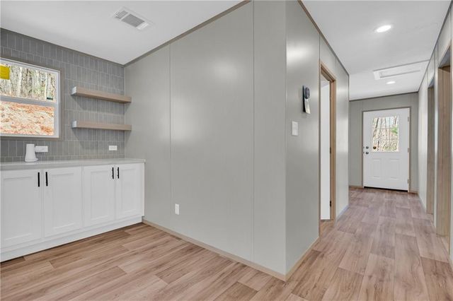 136 Poplar Drive, Dawsonville, GA 30534