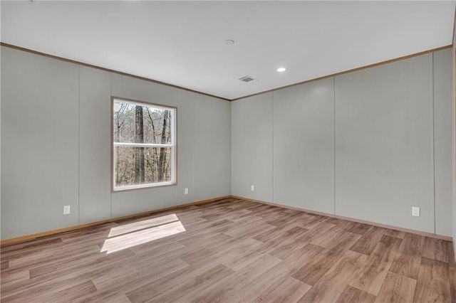 136 Poplar Drive, Dawsonville, GA 30534