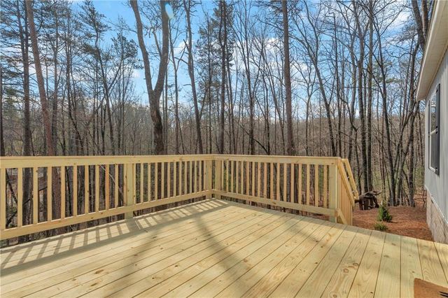 136 Poplar Drive, Dawsonville, GA 30534