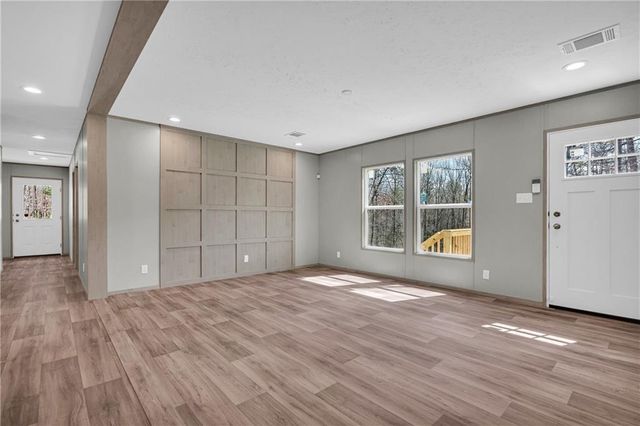 136 Poplar Drive, Dawsonville, GA 30534