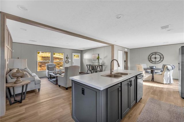 136 Poplar Drive, Dawsonville, GA 30534