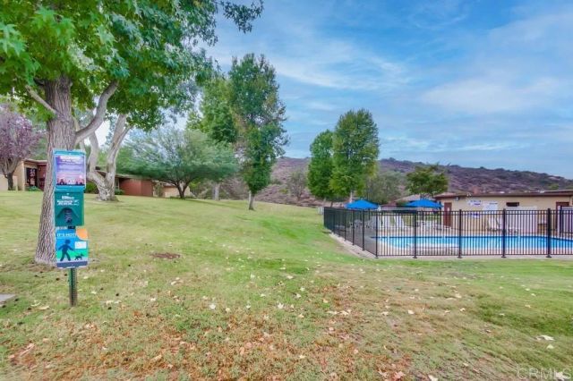 8673 Wahl Street, Santee, CA 92071