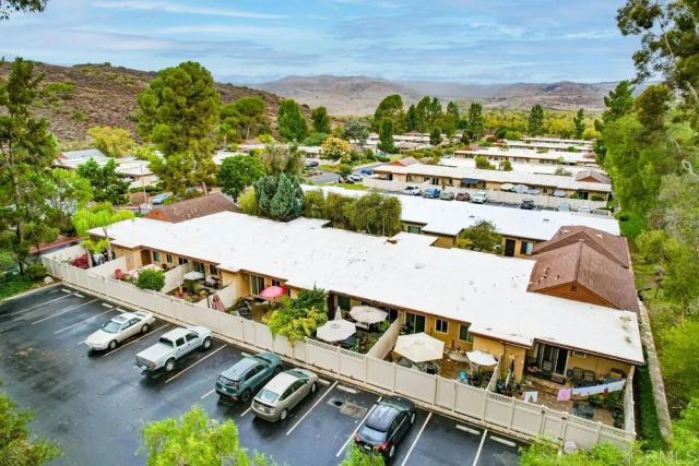 8673 Wahl Street, Santee, CA 92071