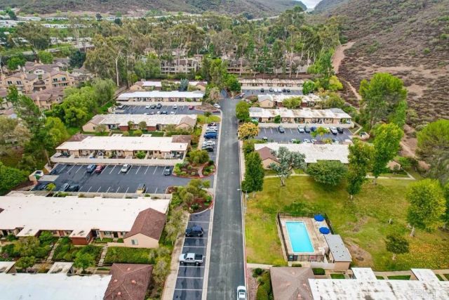 8673 Wahl Street, Santee, CA 92071