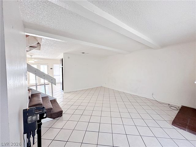 674 Rolling Green Drive 674, Las Vegas, NV 89169