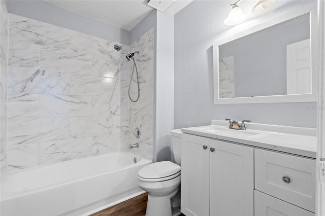 4111 ASHFORD GREEN PLACE B202, Tampa, FL 33613